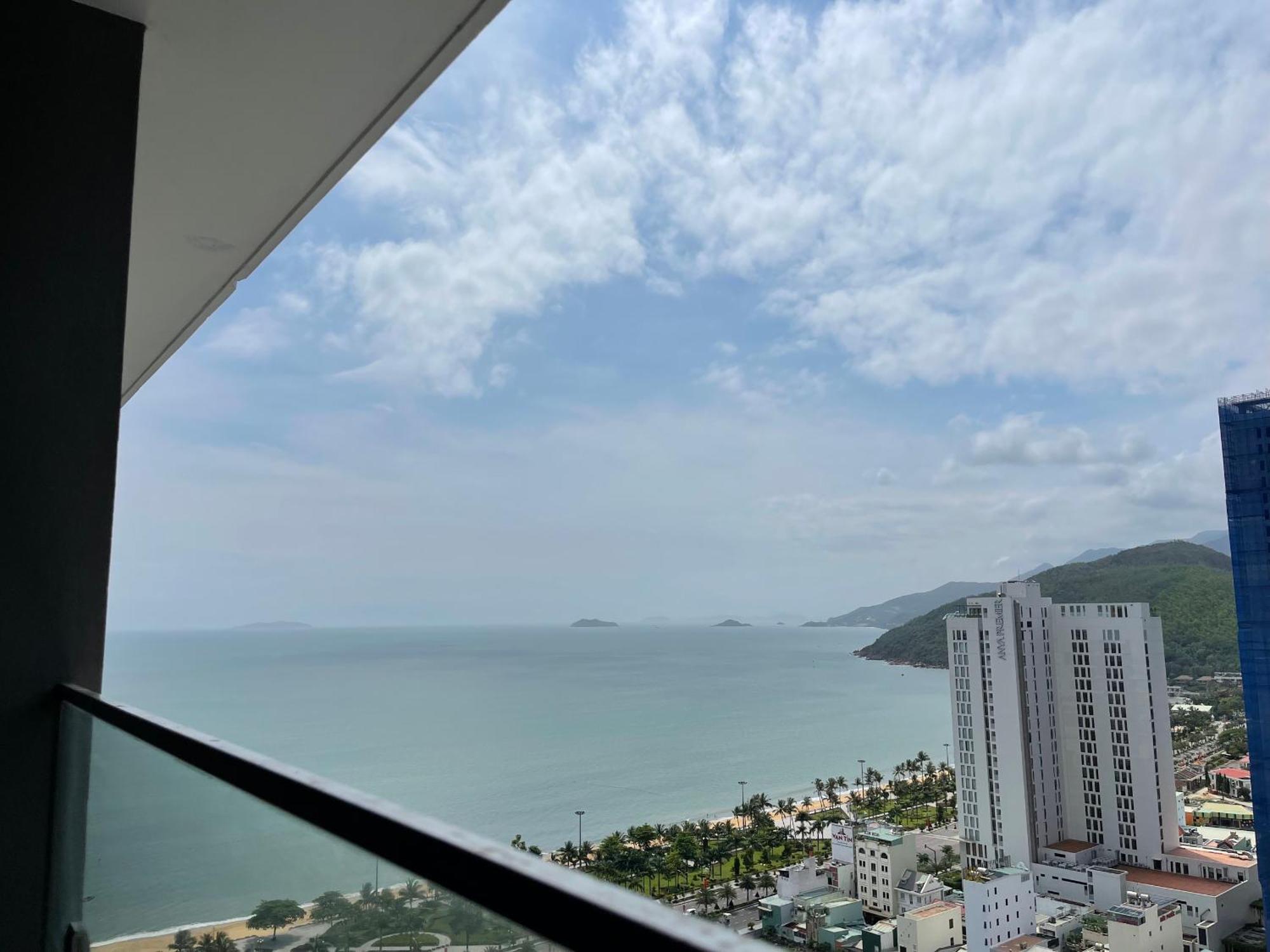 Flc Sea Tower Quy Nhon- Q House Codotel Eksteriør billede