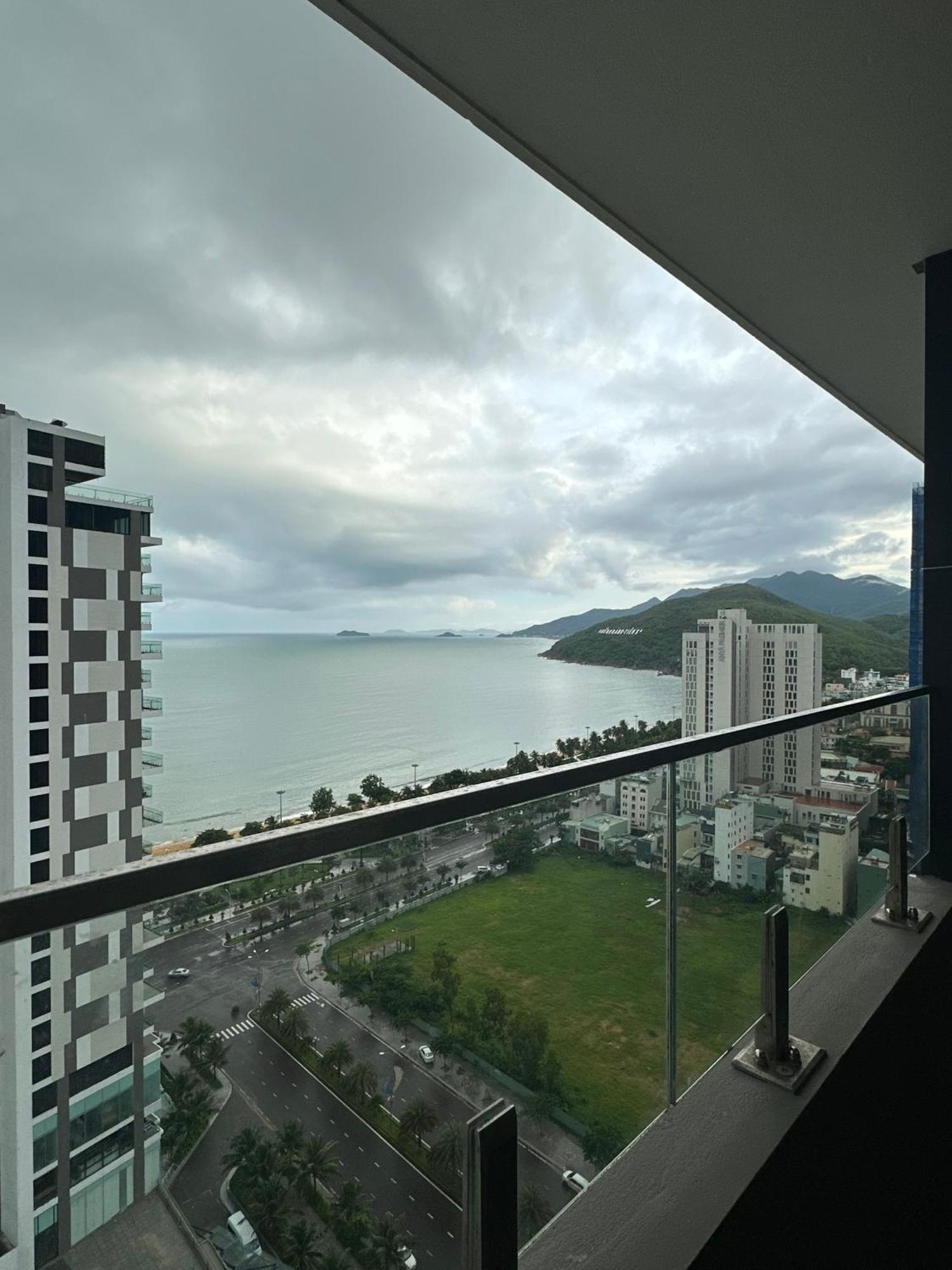 Flc Sea Tower Quy Nhon- Q House Codotel Eksteriør billede