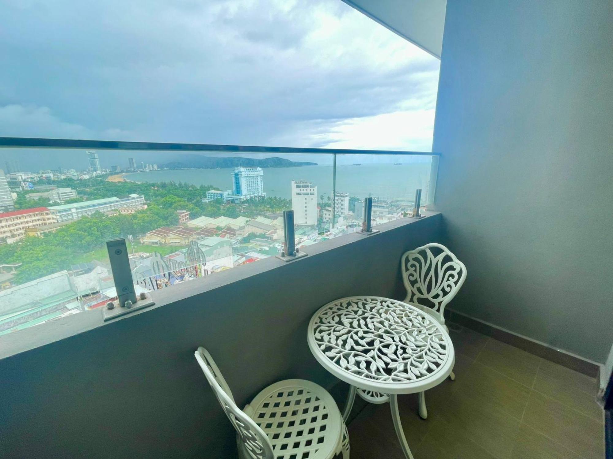 Flc Sea Tower Quy Nhon- Q House Codotel Eksteriør billede